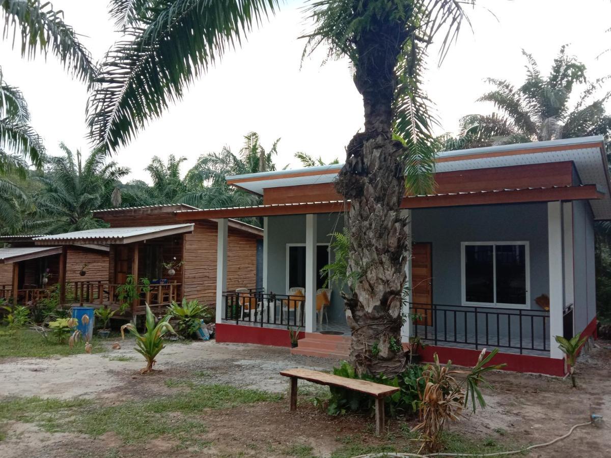 Mada Lanta Mai Keaw Hotel Koh Lanta Exterior photo